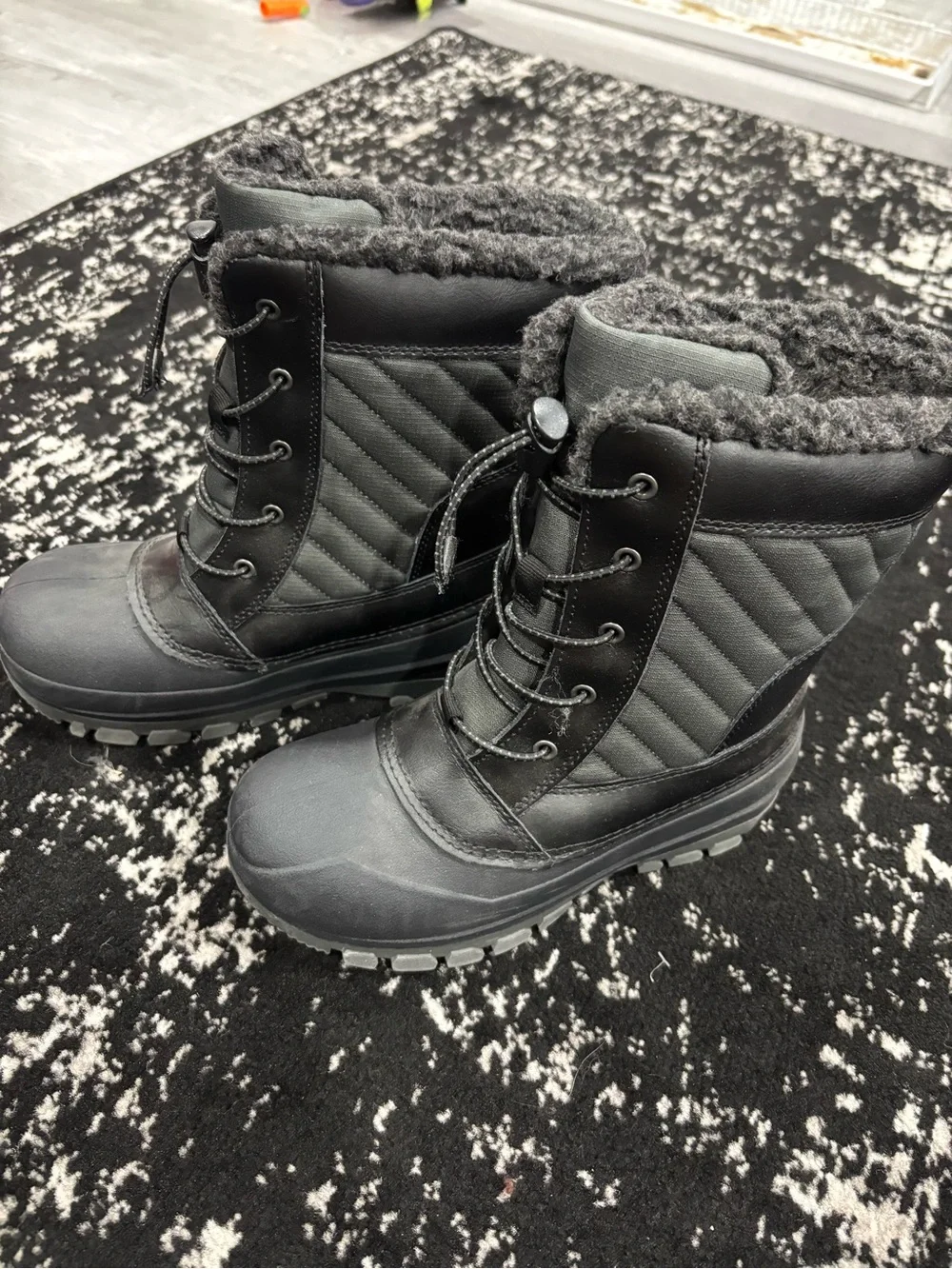 Boys Youth Insulated Black Winter Snow Boots